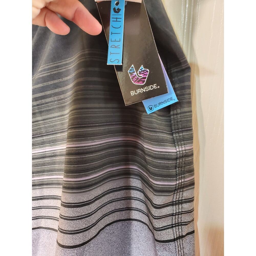 Burnside Men’s Board Shorts Gray Black Stripe Quick Dry Stretch Size 36 NWT - Picture 11 of 15
